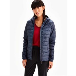 Bundle Under Armour Cloudstrike Jacket+Trackable Down LOLË Canada Puffer Coat